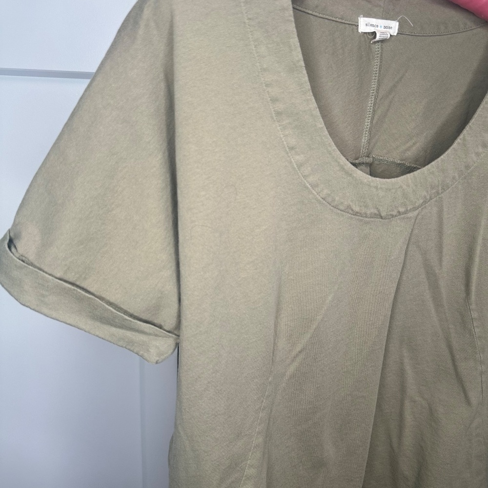 silence + noise olive green tunic, button details, roll up sleeves, scoop Medium - Picture 2 of 4